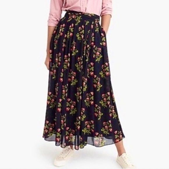 J. Crew Dresses & Skirts - J. Crew Point Sur Black Foral Chiffon Women’s Maci Skirt Sz 2